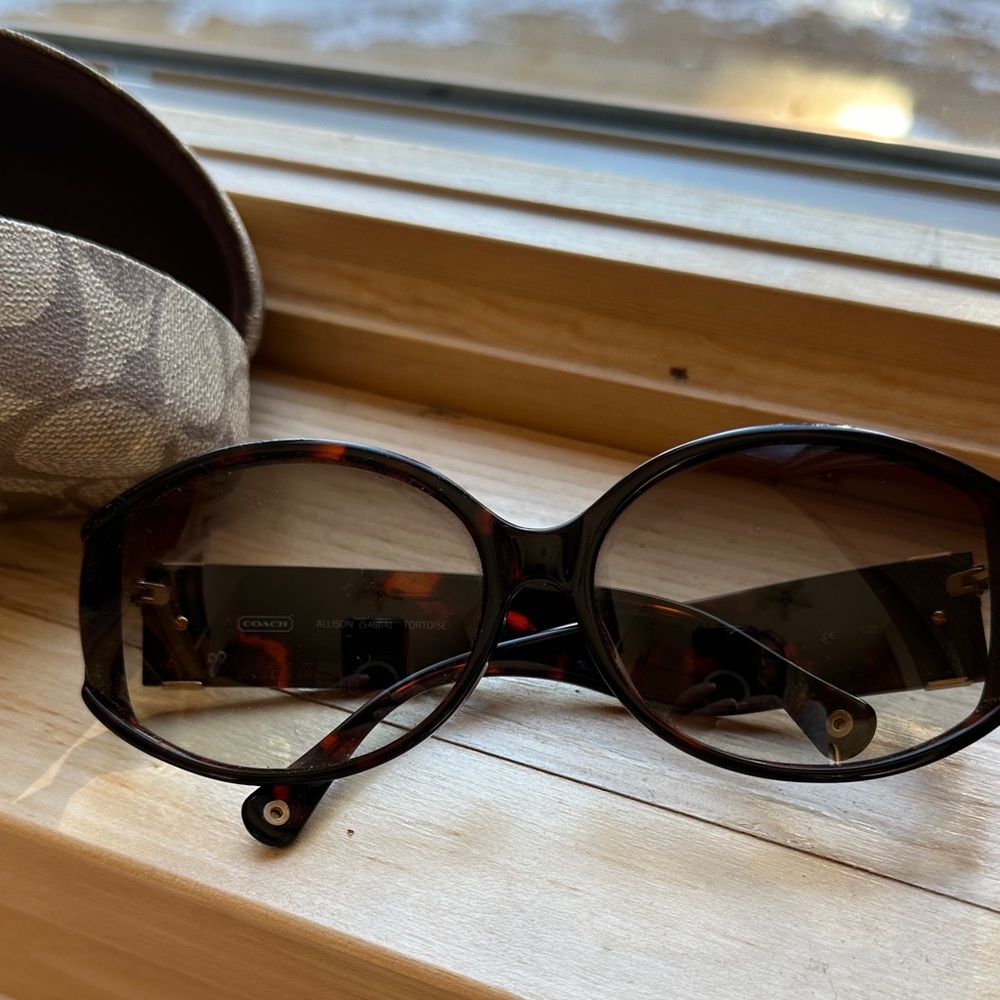 Coach Women's Brown Sunglasses